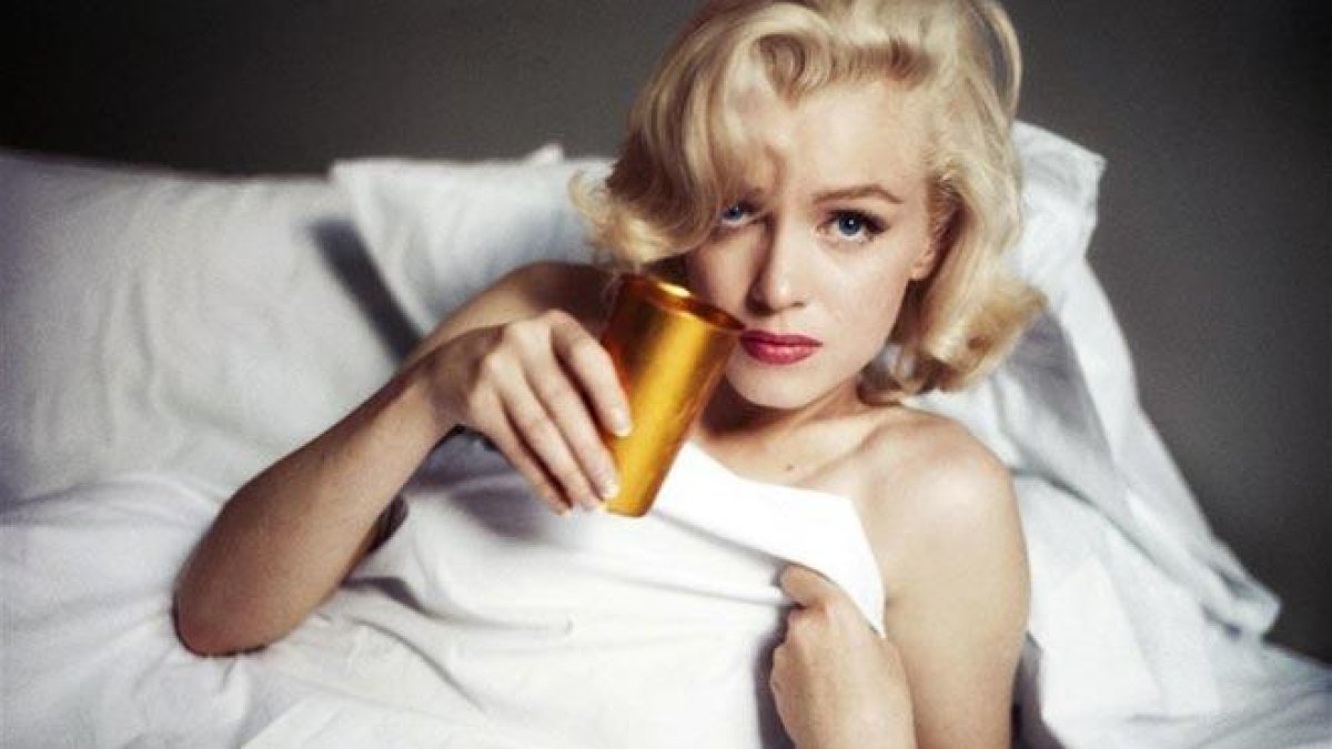 Una muestra reúne en París la obra de los cuatro fotógrafos que retrataron a Marilyn Monroe.-MILTON H. GREENE