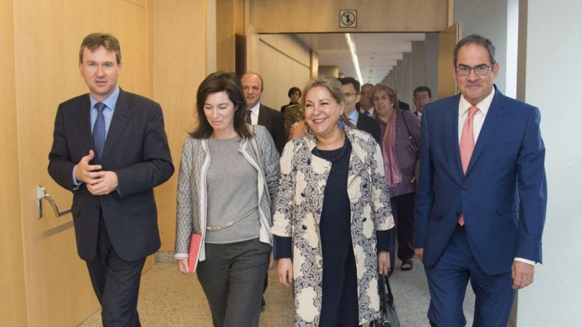 La vicepresidenta de la Junta, Rosa Valdeón, en un acto en Burgos.-SANTI OTERO
