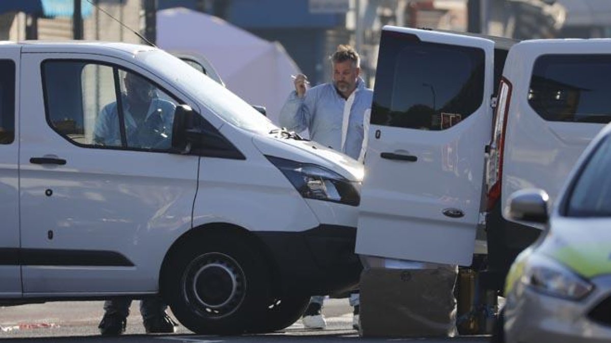La Policía Metropolitana confirmó hoy la muerte de una persona en el atropello de fieles musulmanes.-EFE