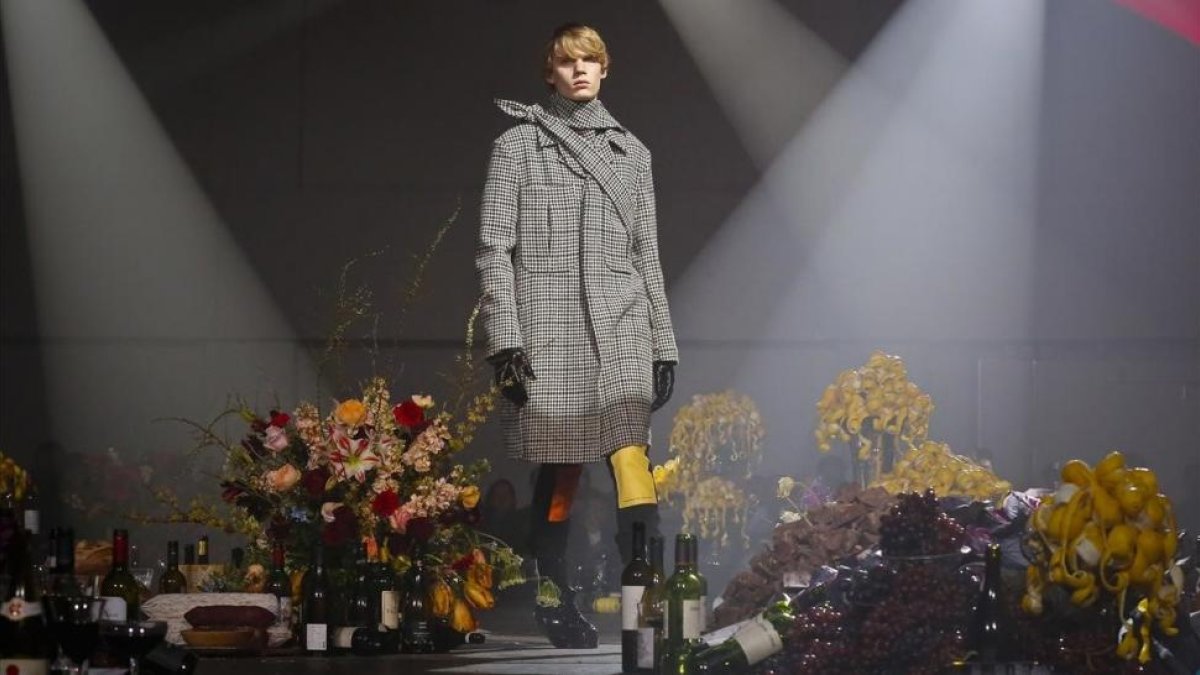Desfile masculino de Raf Simons.-AP / BEBETO MATTHEWS
