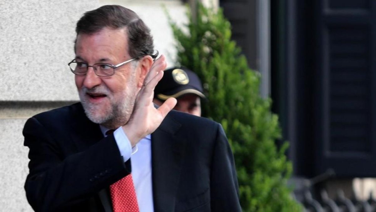 El presidente siempre ha escogido proteger al partido convencido de que a sus votantes les importa más la economía que la limpieza-EL PERIÓDICO