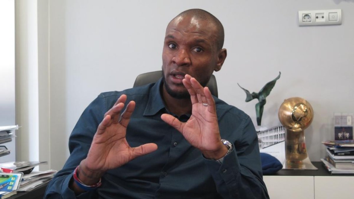 Éric Abidal.-/ EMILIO PÉREZ DE ROZAS
