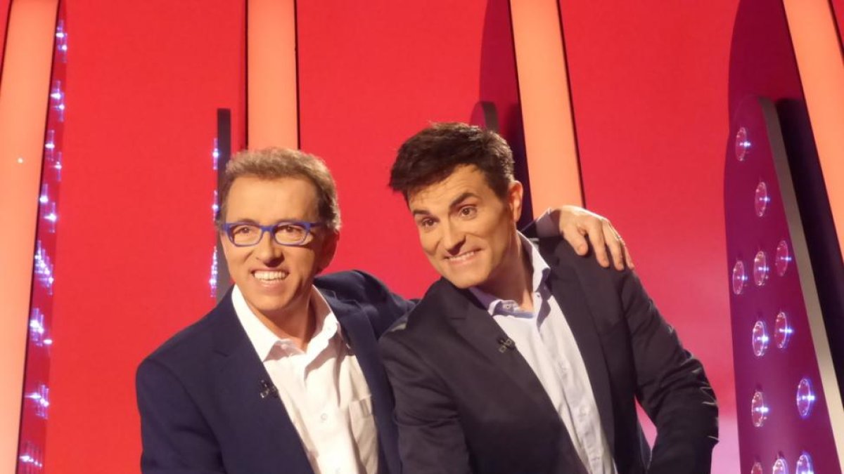 Jordi Hurtado y Luis Larrodera, en la edición de este jueves de 'Saber y ganar'.-RTVE