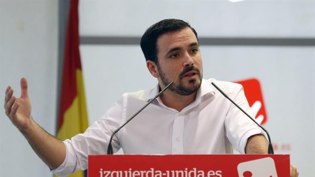 El líder de IU, Alberto Garzón, durante su intervención hoy en la Asamblea Político y Social de la formación.-EFE