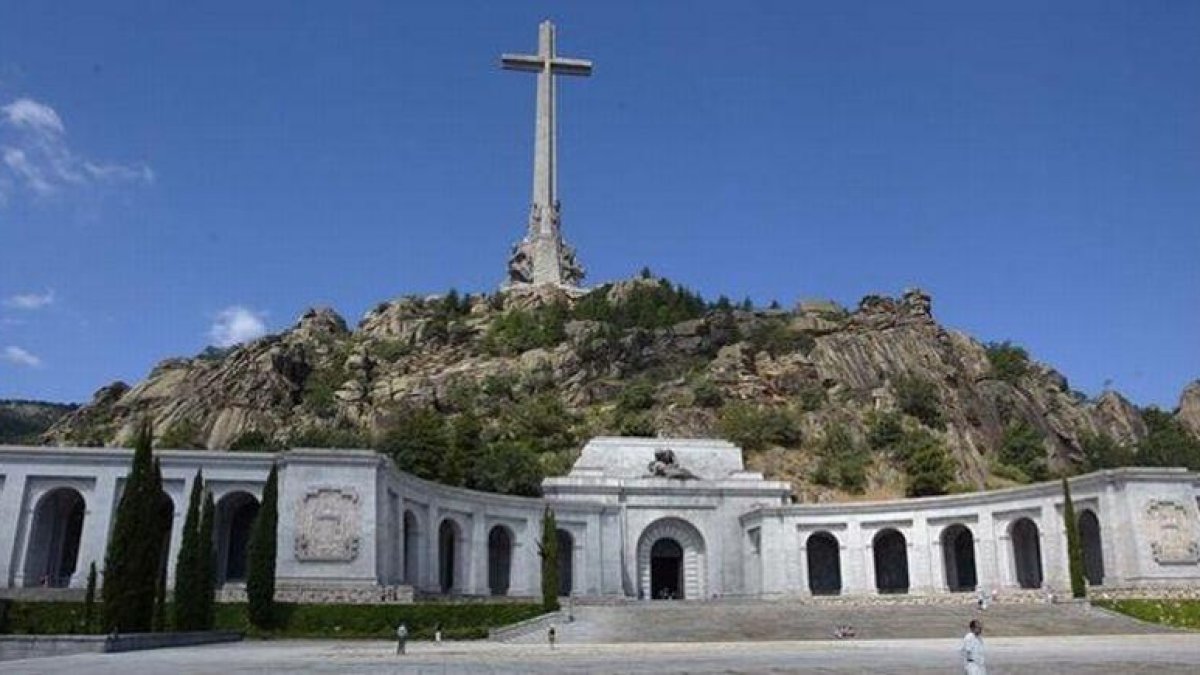 El Valle de los Caídos, en el valle de Cuelgamuros, en San Lorenzo del Escorial (Madrid).-EL PERIÓDICO