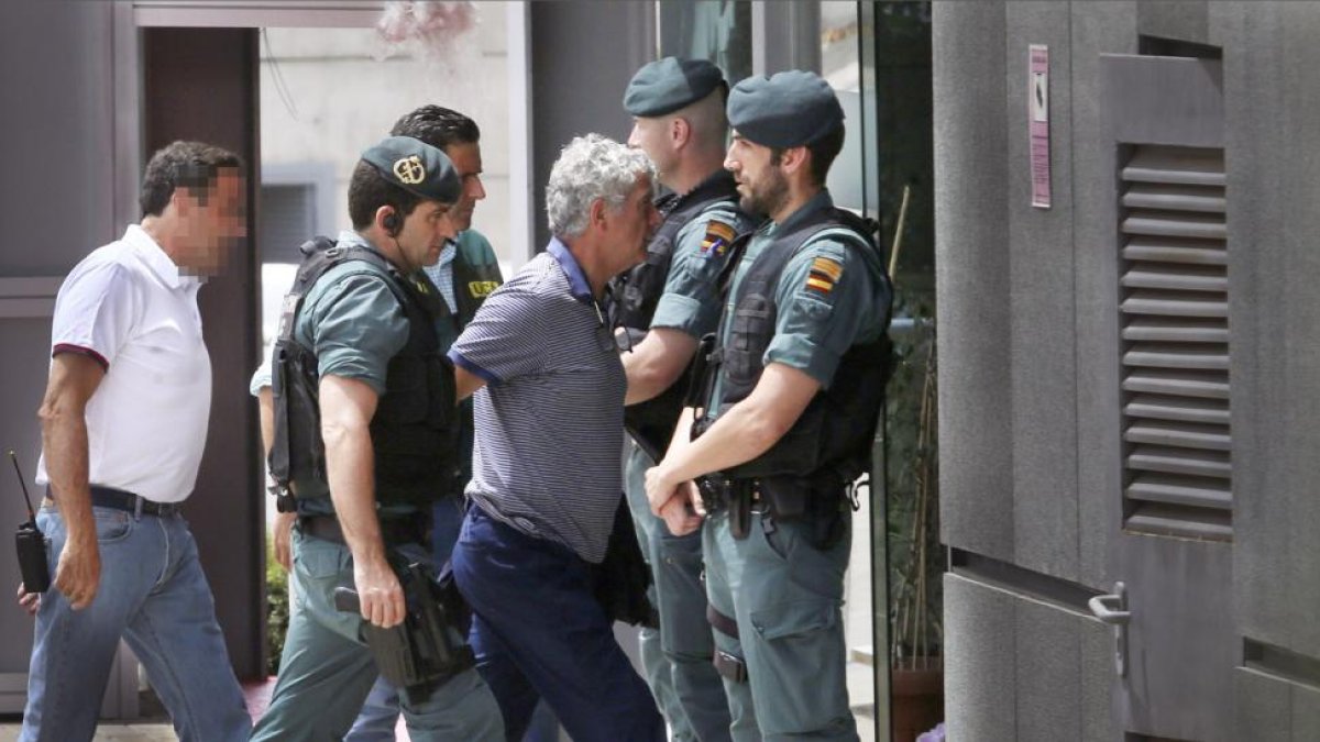 Detenidos el presidente Angel María Villar, su hijo Gorka Villar y el vicepresidente Juan Padrón.-JUAN MANUEL PRATS/ atlas
