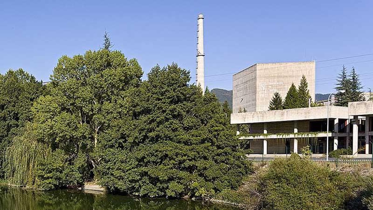 La central nuclear de Santa María de Garoña en una imagen de archivo.-ISRAEL L. MURILLO