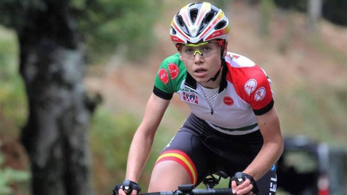 Sara Martín lució el maillot que le acredita como campeona de España sub 23. ECB