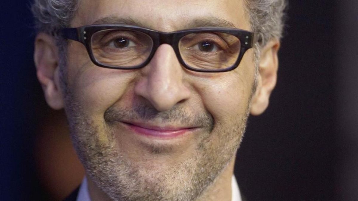 El actor John Turturro protagonizará la versión televisiva de la novela de Umberto Eco El nombre de la rosa.-CARLO ALLEGRI