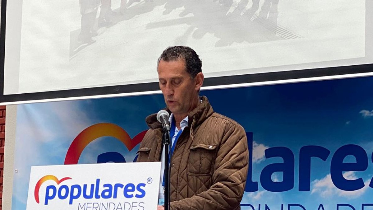 Manuel Villanueva, reelegido presidente del PP en Merindades. ECB