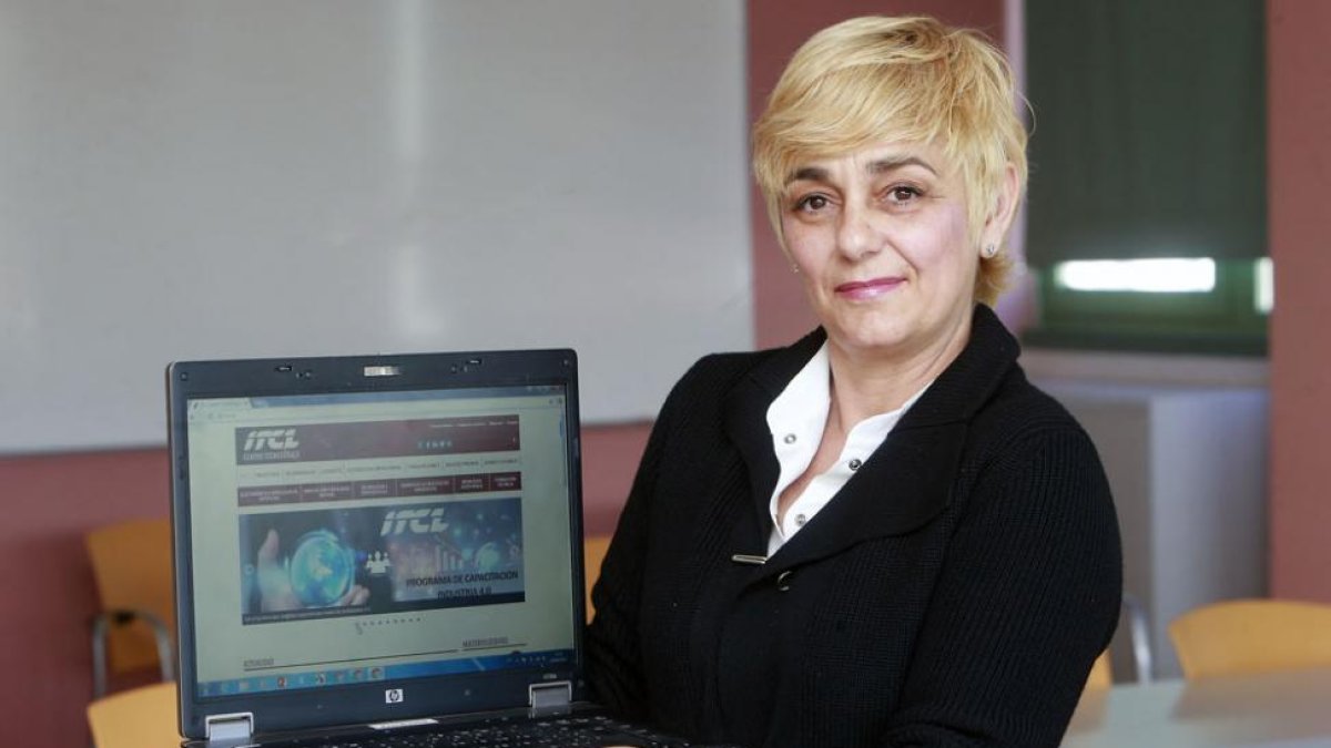 Berta Alonso, técnico de formación en el ITCL y coordinadora del programa.-R. OCHOA