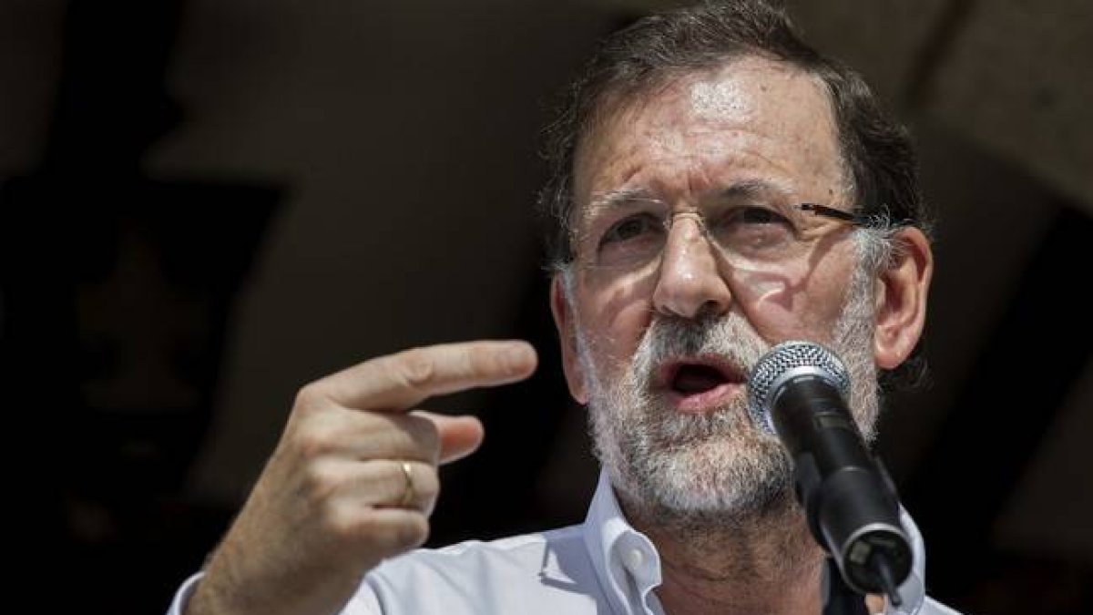 Rajoy, en Portomarín (Lugo).-Foto: Eliseo Trigo / EFE