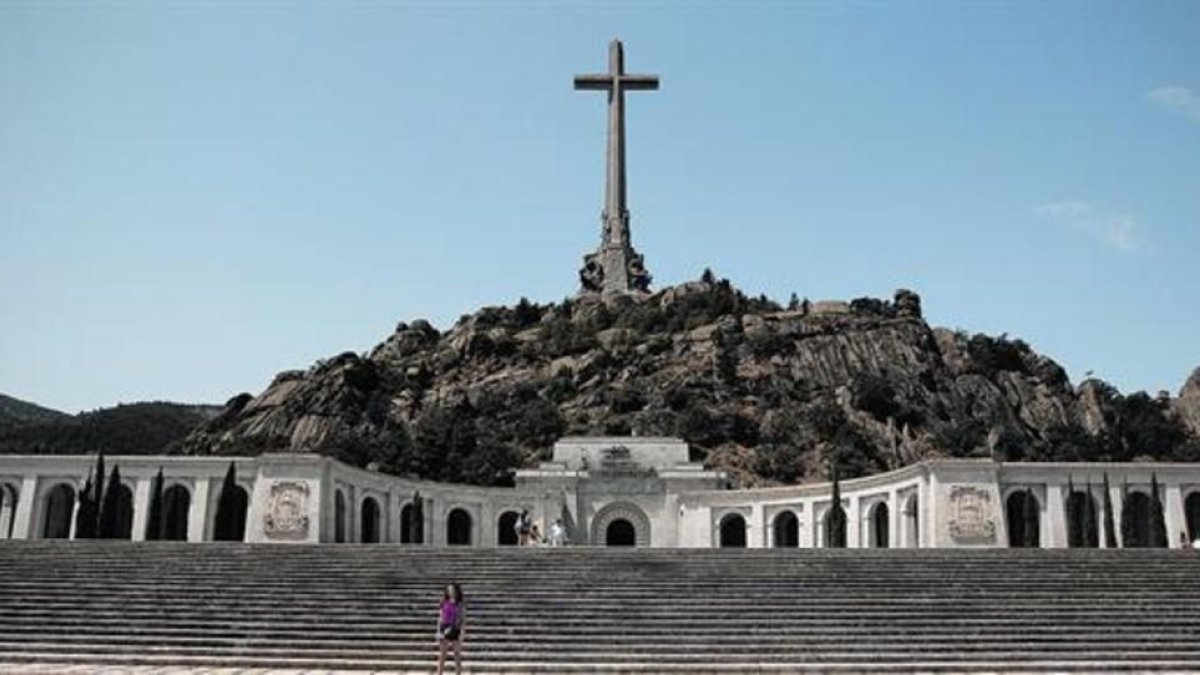 Entrada al Valle de los Caídos, en San Lorenzo de El Escorial. /-JOSÉ LUIS ROCA