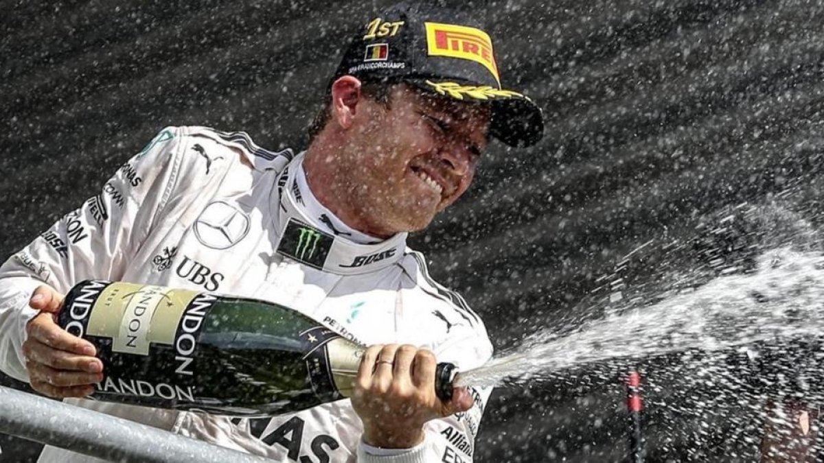 Nico Rosberg, en el podio de Spa como vencedor del GP.-EFE