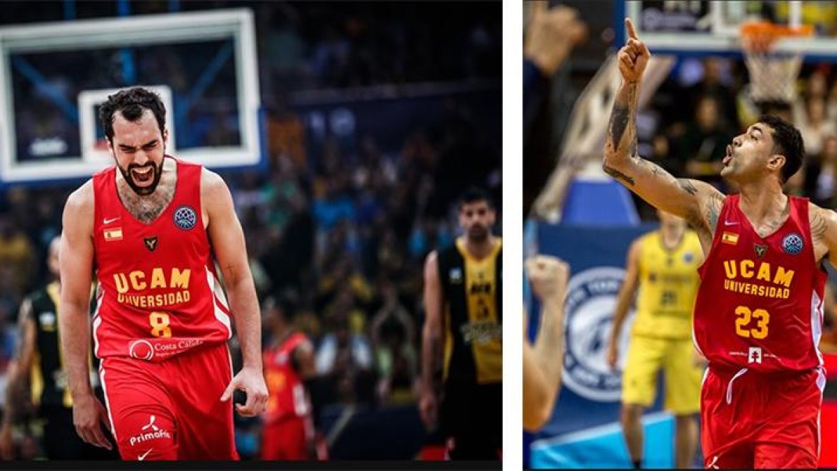 Benite y Lima celebran sendas canastas con la camiseta del UCAM Murcia.-FIBA