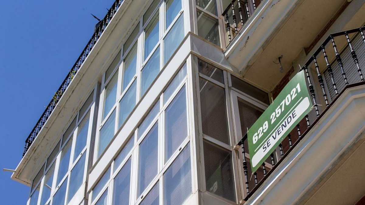 Las viviendas usadas protagoniza las ventas en el mejor inicio de año para el mercado inmobiliario de la década. SANTI OTERO