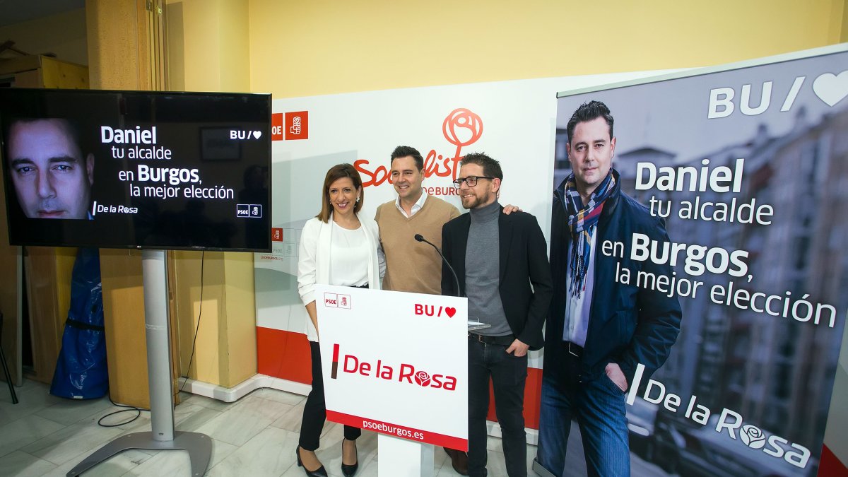 Nuria Barrio, Daniel de la Rosa y Josué Temiño, en la presentación de la precampaña. TOMÁS ALONSO