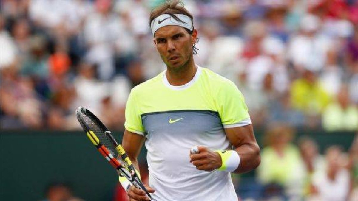 Nadal celebra su victoria frente a Donald Young.-Foto: AFP / JULIAN FINNEY