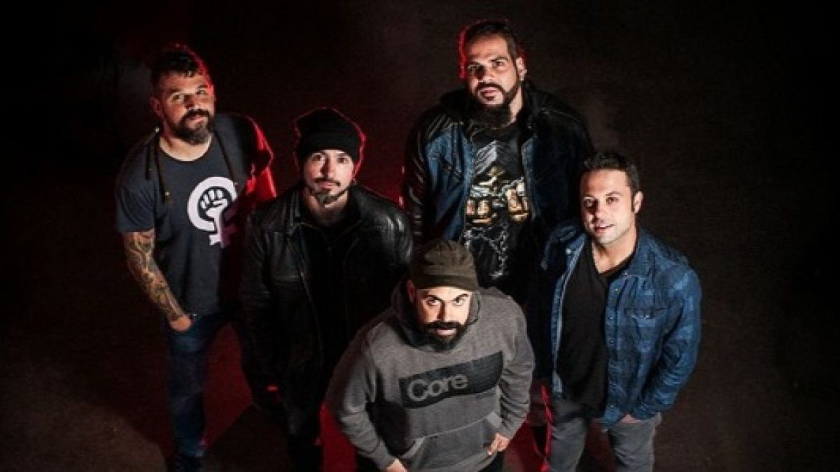 El grupo de rock Eslabon recogerá juguetes a favor de Accem en La Rúa. ESLABON