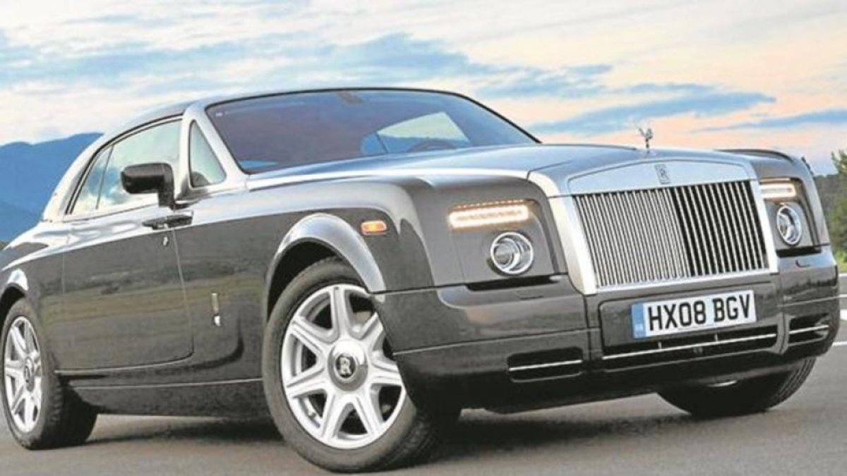 Un Rolls-Royce que fue de Michael Schumacher, a la venta por 390.000 euros.-EL PERIÓDICO
