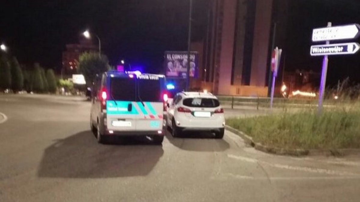 La Policía Local denuncia a un conductor por superar en cuatro veces la tasa máxima de alcohol. POLICÍA LOCAL