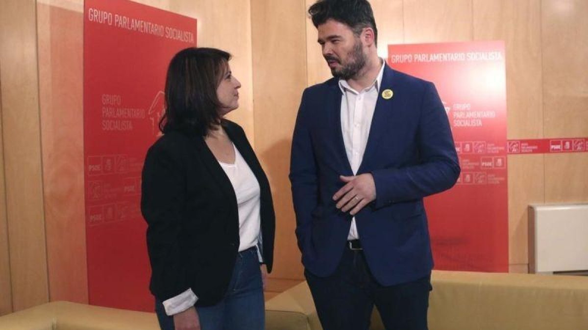 Gabriel Rufián y Adriana Lastra.-DAVID CASTRO