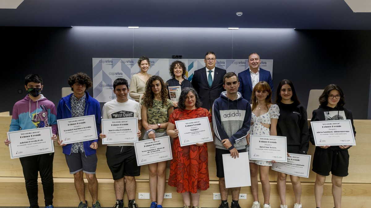 Imagen de los ganadores del concurso. SANTI OTERO