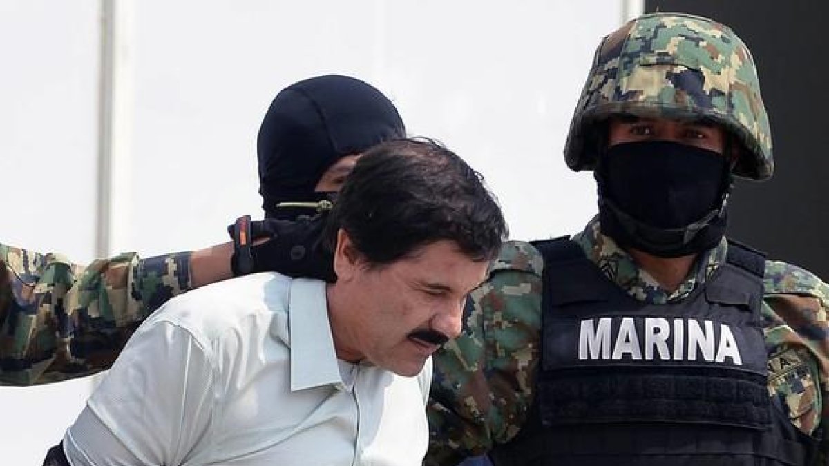 'El Chapo' Guzmán, el 22 de febrero del 2014, cuando fue arrestado.-AFP / ALFREDO ESTRELLA