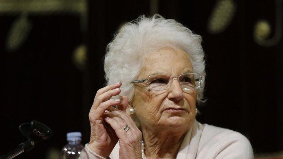 La senadora Liliana Segre, en un acto en Milán sobre el Holocausto.-AP / LUCA BRUNO