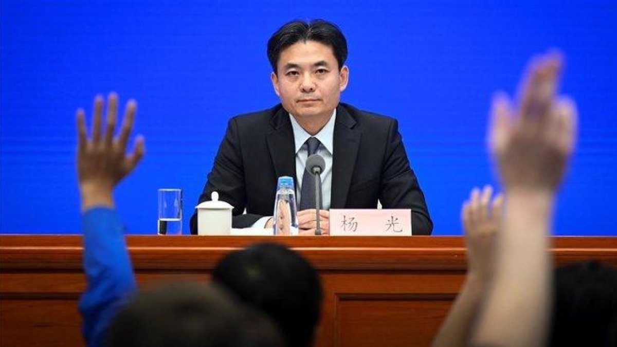 Yang Guang, portavoz de la Oficina de Asuntos de Hong Kong y Macao, durante la rueda de prensa.-WANG ZHAO (AFP)