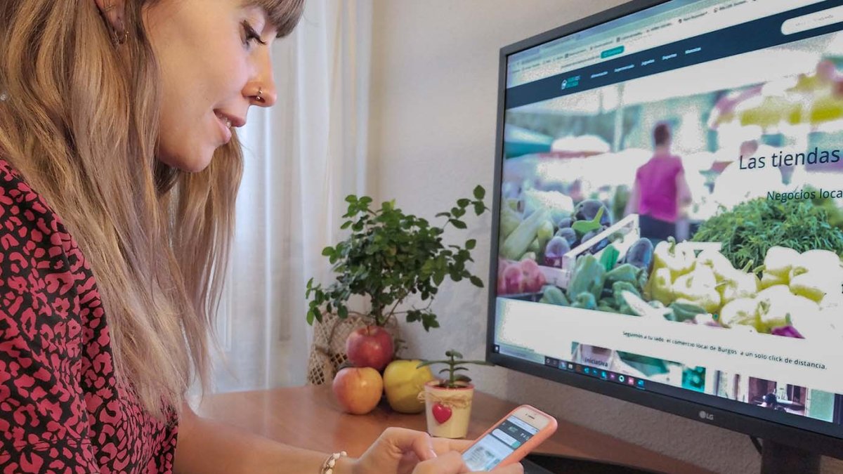 El pequeño comercio expone su «escaparate» a través de internet. / DIFADI