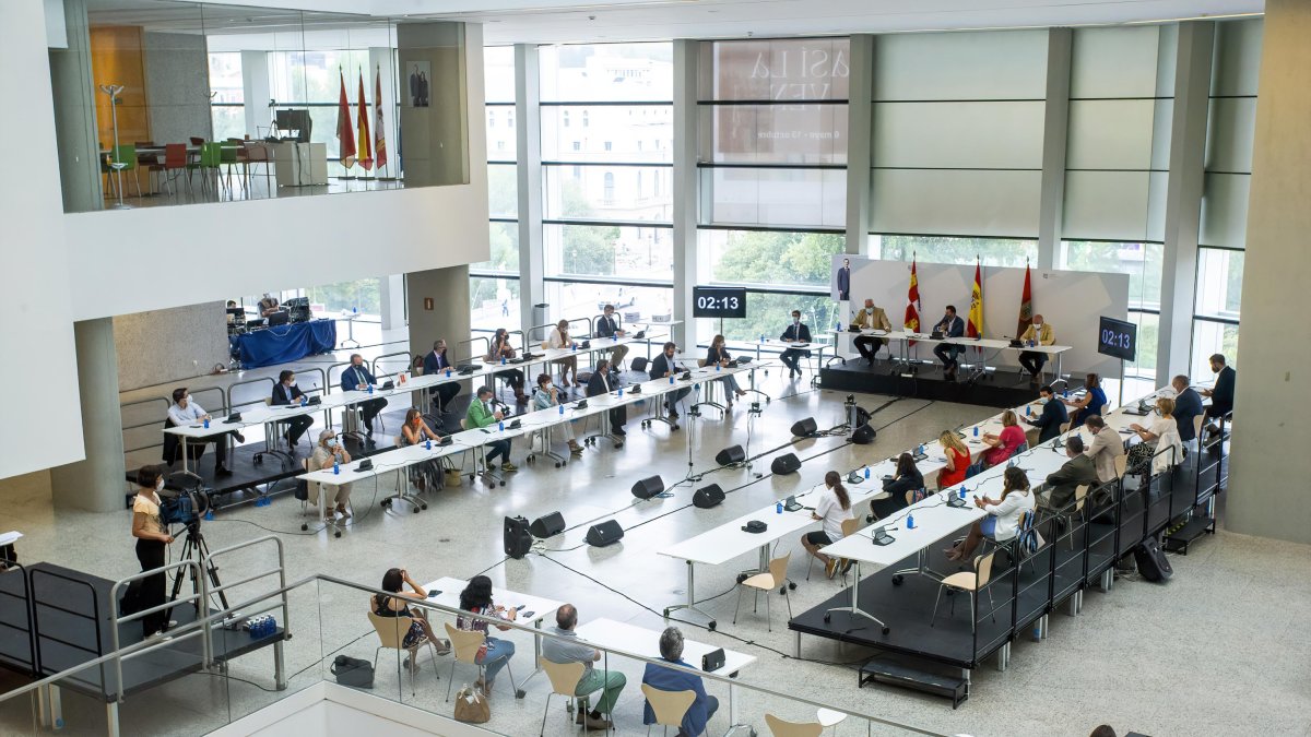 El pleno del Ayuntamiento de Burgos ha debatido esta mañana una moción contra la prostitución yt rata. ECB