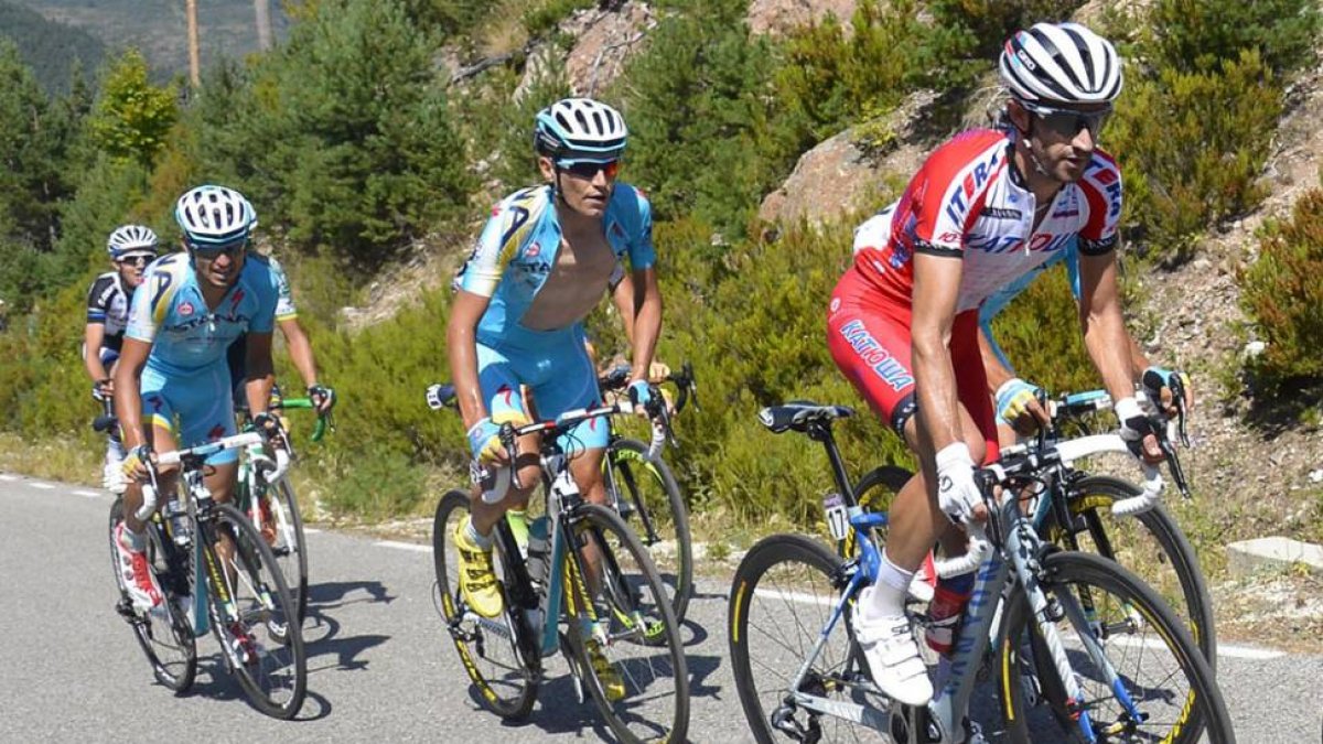 Katusha y Astana han sido dos de los grandes protagonistas de las últimas ediciones del a ronda-Santi Otero