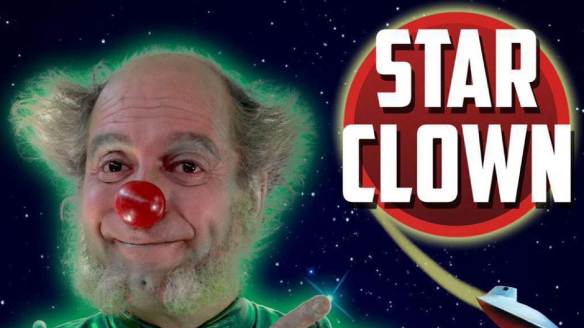 Javier Rey, caracterizado de EPE, el payaso extraterrestre.-