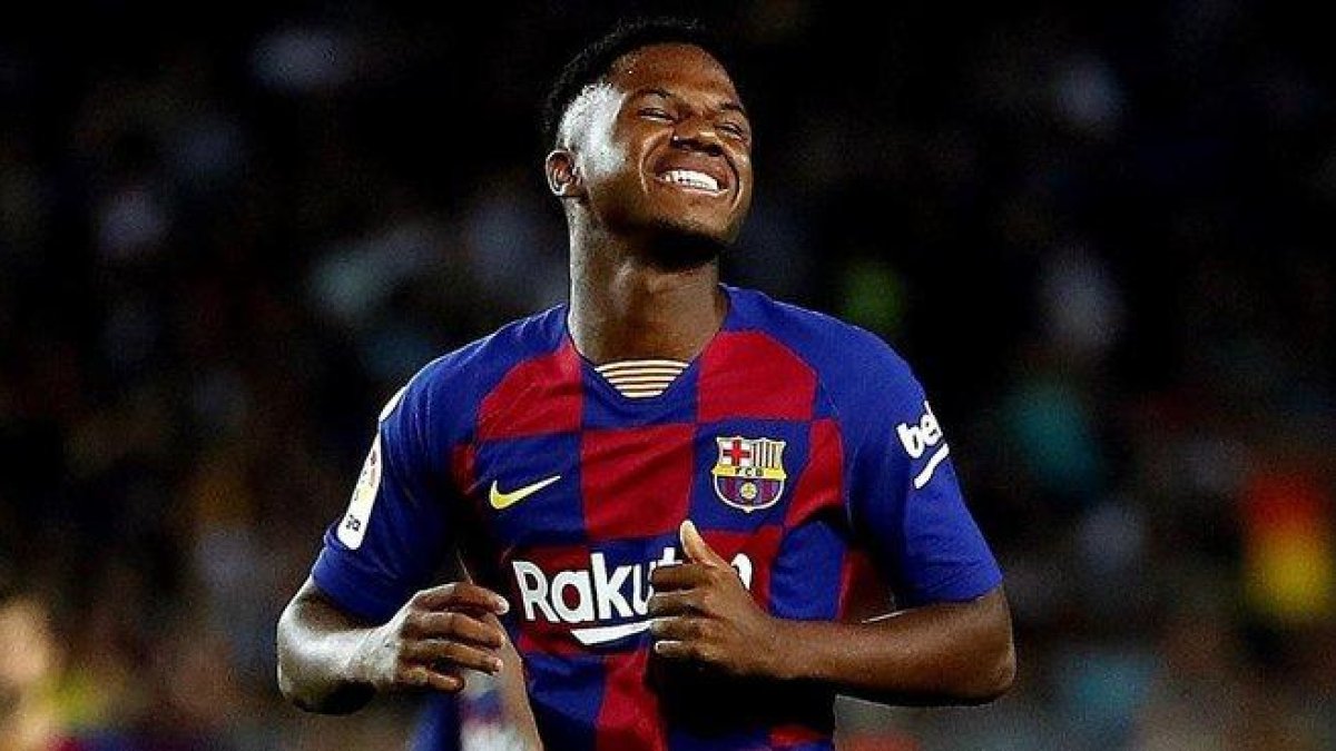 El joven Ansu Fati.-EFE / ALBERTO ESTEVEZ