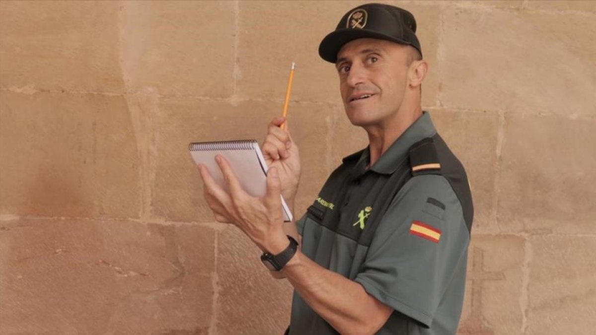 Pepe Viyuela, en la serie 'Olmos y Robles'.-RTVE
