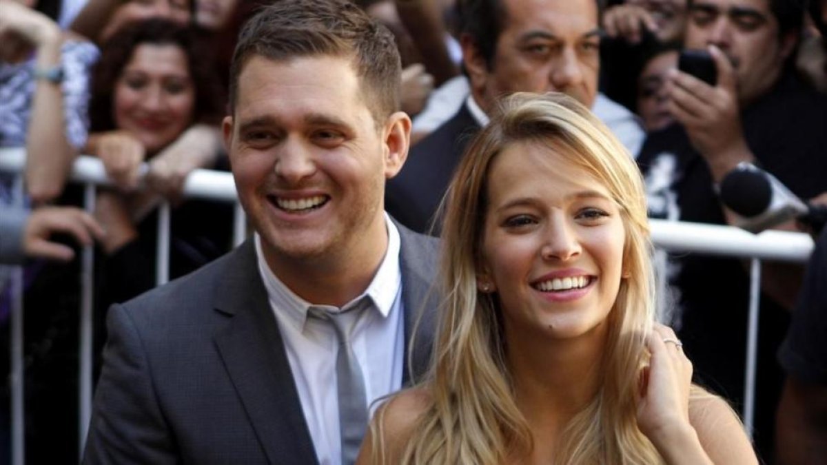 Michel Bublé y su esposa Luisana Lopilato.-
