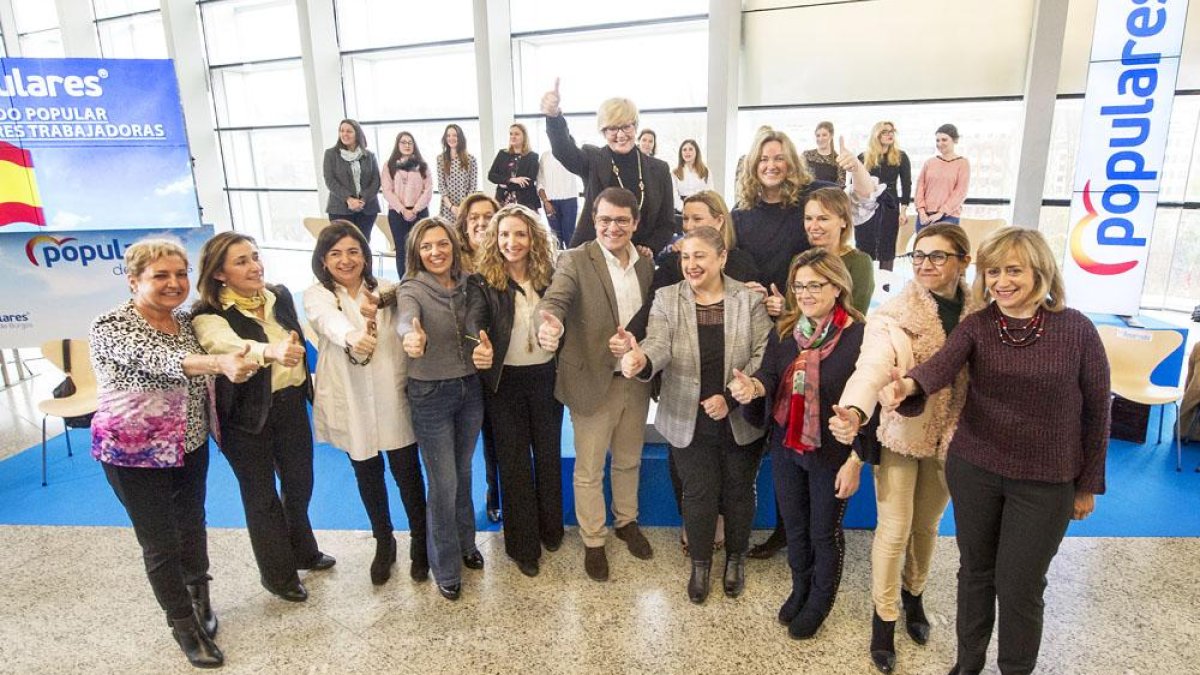 Alfonso Fernández Mañueco clausuró la jornada ‘El PP con las mujeres trabajadoras’.-ISRAEL L. MURILLO