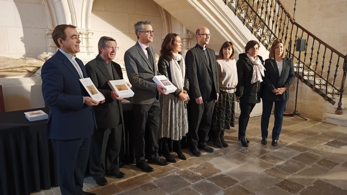 Presentación de dos nuevos volúmenes del Archivo de la Catedral de Burgos. D. S. M.