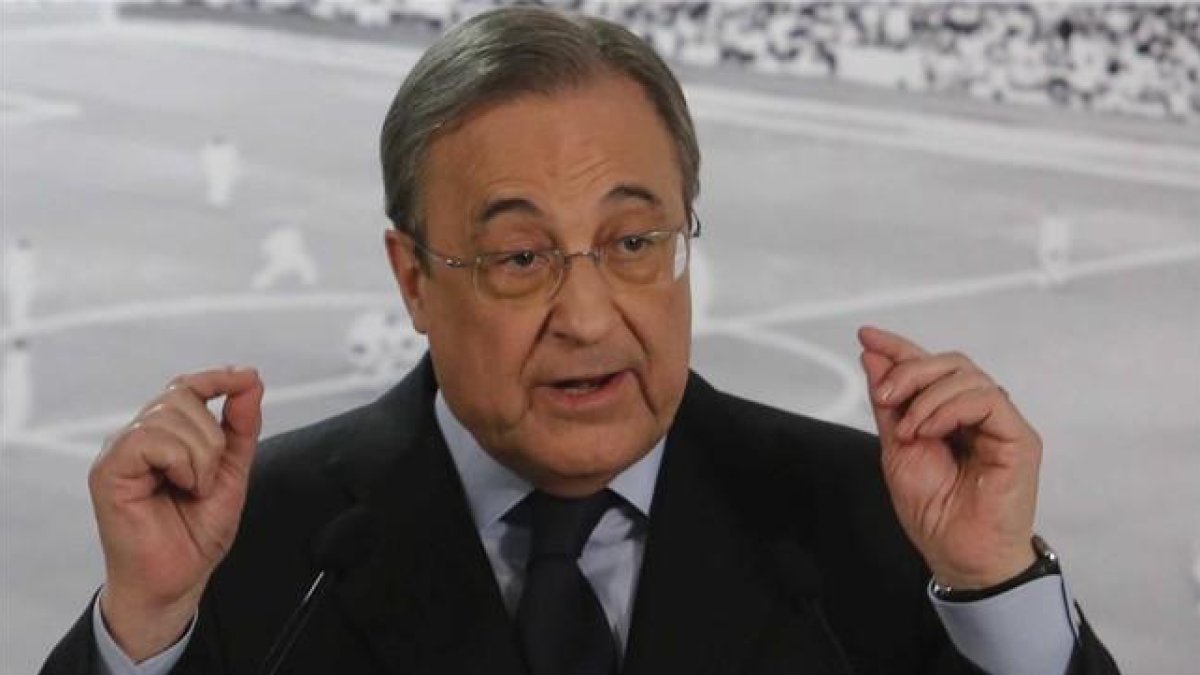 El presidente del Real Madrid Florentino Pérez, durante la comparecencia del pasado lunes.-AGUSTÍN CATALAN