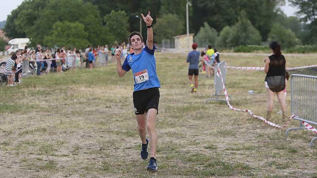 El ex ciclista profesional Diego Gallego estrenó el año pasado el palmarés de campeones de la Indian Race-Raúl G. Ochoa
