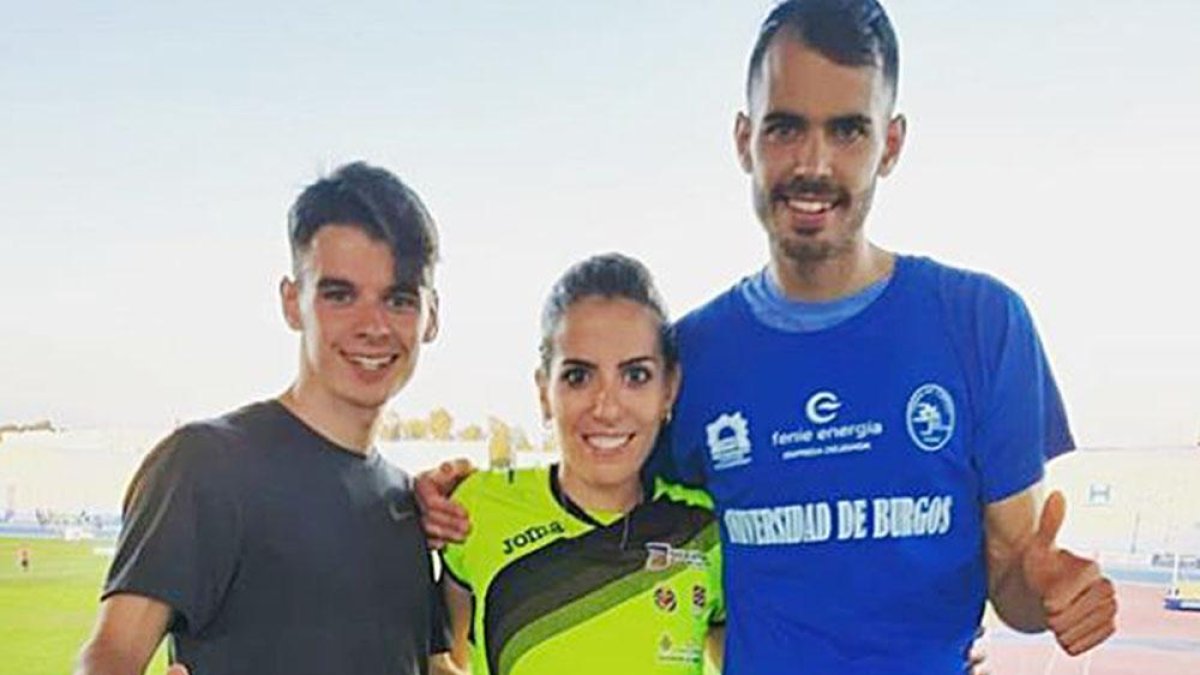 Pablo Sánchez, Lidia Campo y Dani Arce en Huelva-ECB