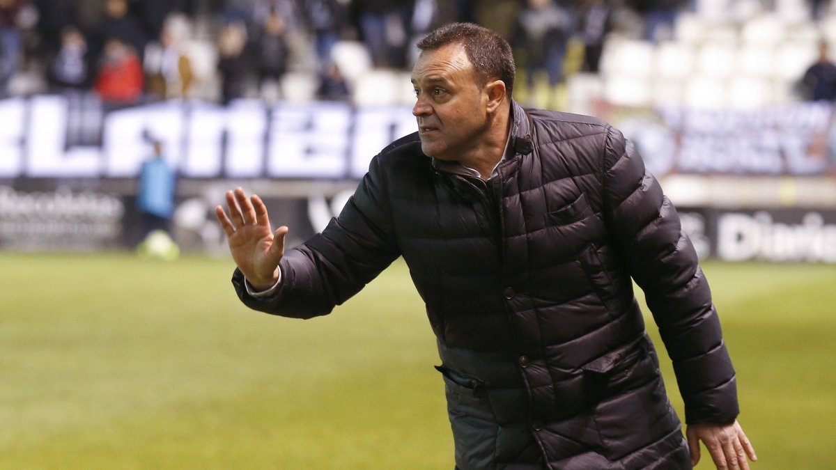 José María Salmerón ya es historia en el Burgos CF. ISRAEL L. MURILLO