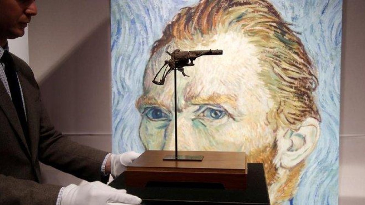 Subastan la pistola con la que Van Gogh se habría suicidado.-REUTERS / CHARLES PLATIAU
