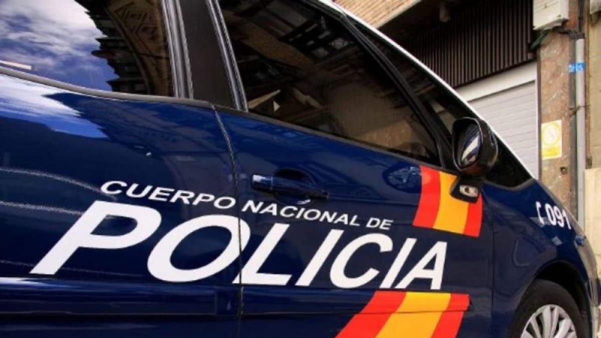Vehículo de la Policía Nacional.-