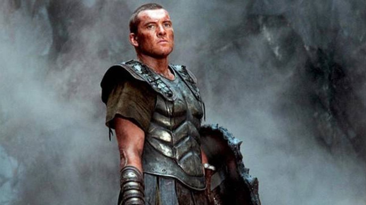 Sam Worthington interpreta al semidios Perseo en 'Furia de titanes'.-