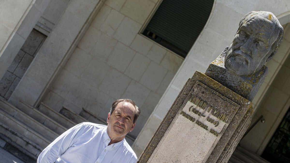 José Luis Yáñez es jefe de la sección de Epidemiología del servicio territorial de Sanidad de la Junta de Castilla y León. SANTI OTERO