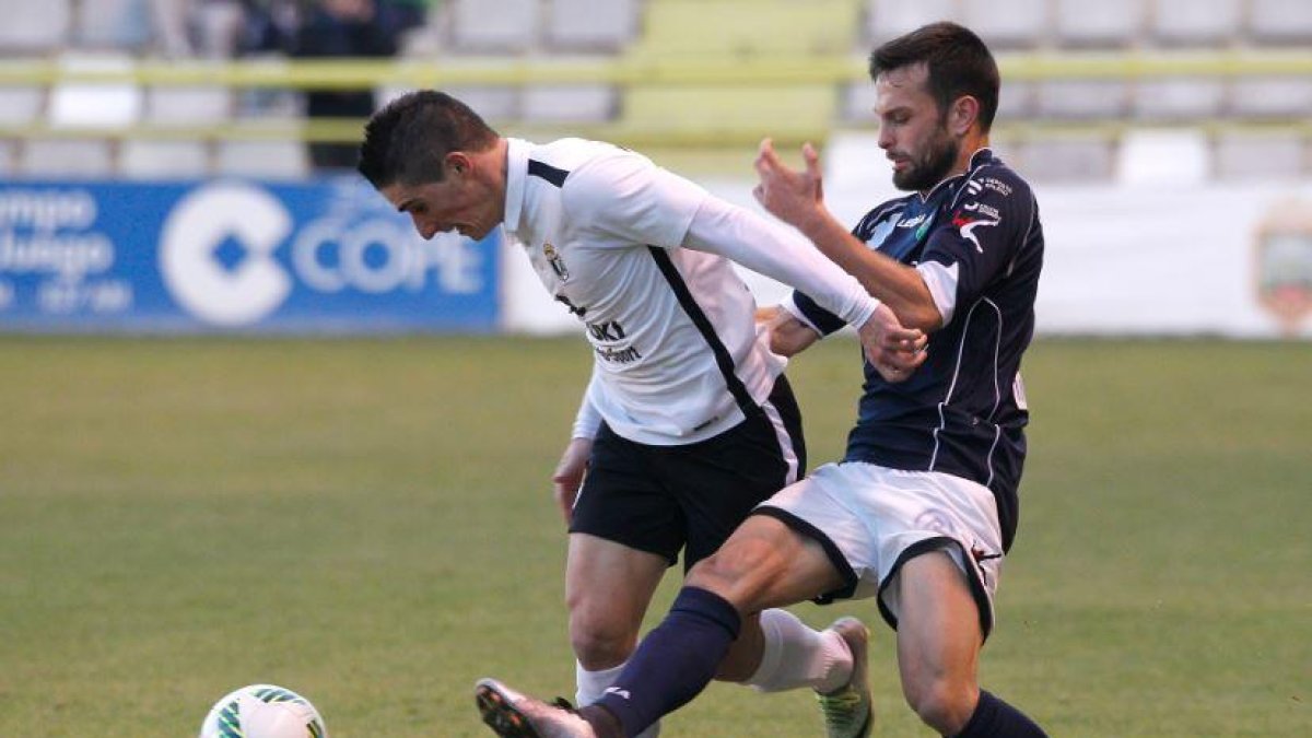 Jorge Fernández regresa a la que fue su casa las dos anteriores temporadas.-SANTI OTERO