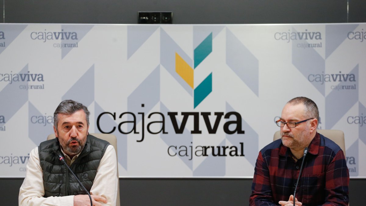 Tomás Fisca y Ángel Alfajeme, en la presentación de las actividades de Fundación Caja Rural. SANTI OTERO