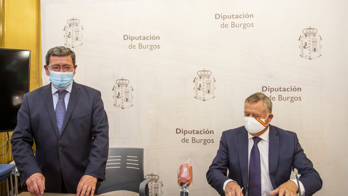 Rico (izq) y Rodriguez (dch) hicieron un balance positivo del primer año de trabajo conjunto, pero también complicado por la irrupción del coronavirus. S. O.